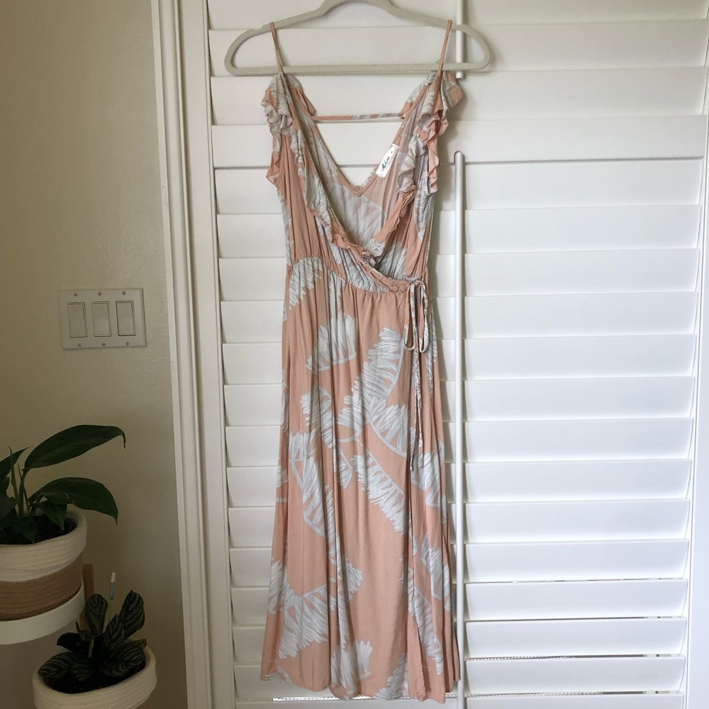 ✨MAHINA BABY PINK MIDI DRESS✨
